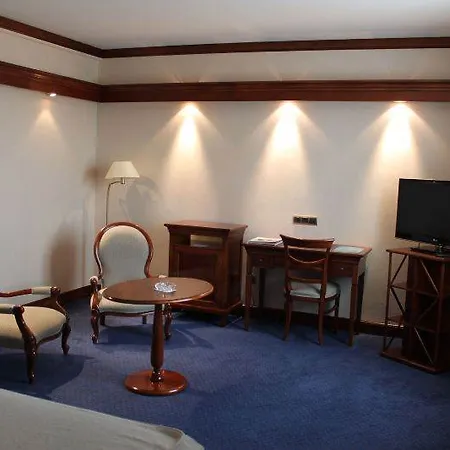 Hotel Alda Villa De Almazan